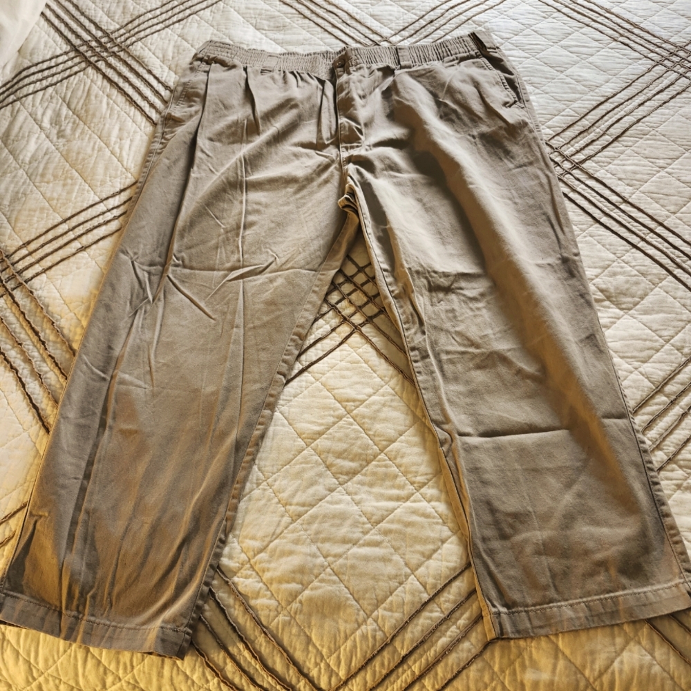 Classic Tan DXL Men's Chinos, 2X Elastic X 28 Long